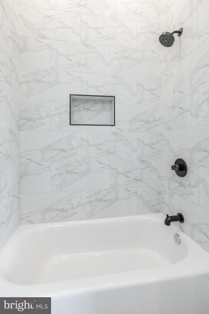 631 N Preston St #3 Property Photo 8