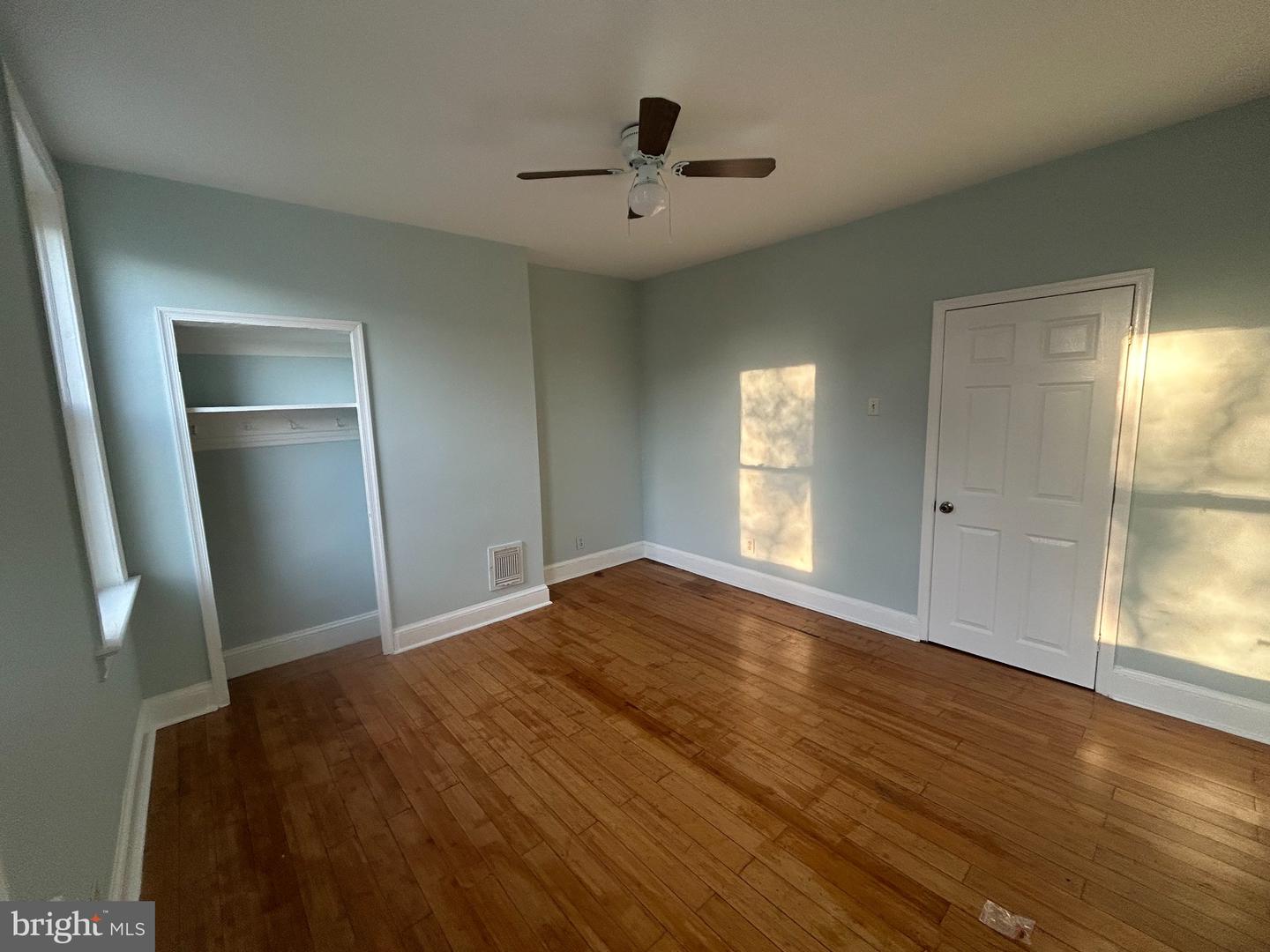 2456 N Chadwick St Property Photo 14