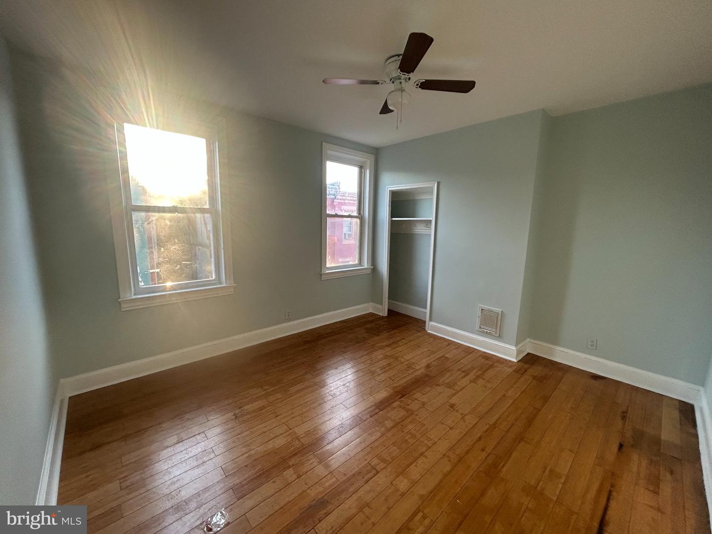 2456 N Chadwick St Property Photo 20