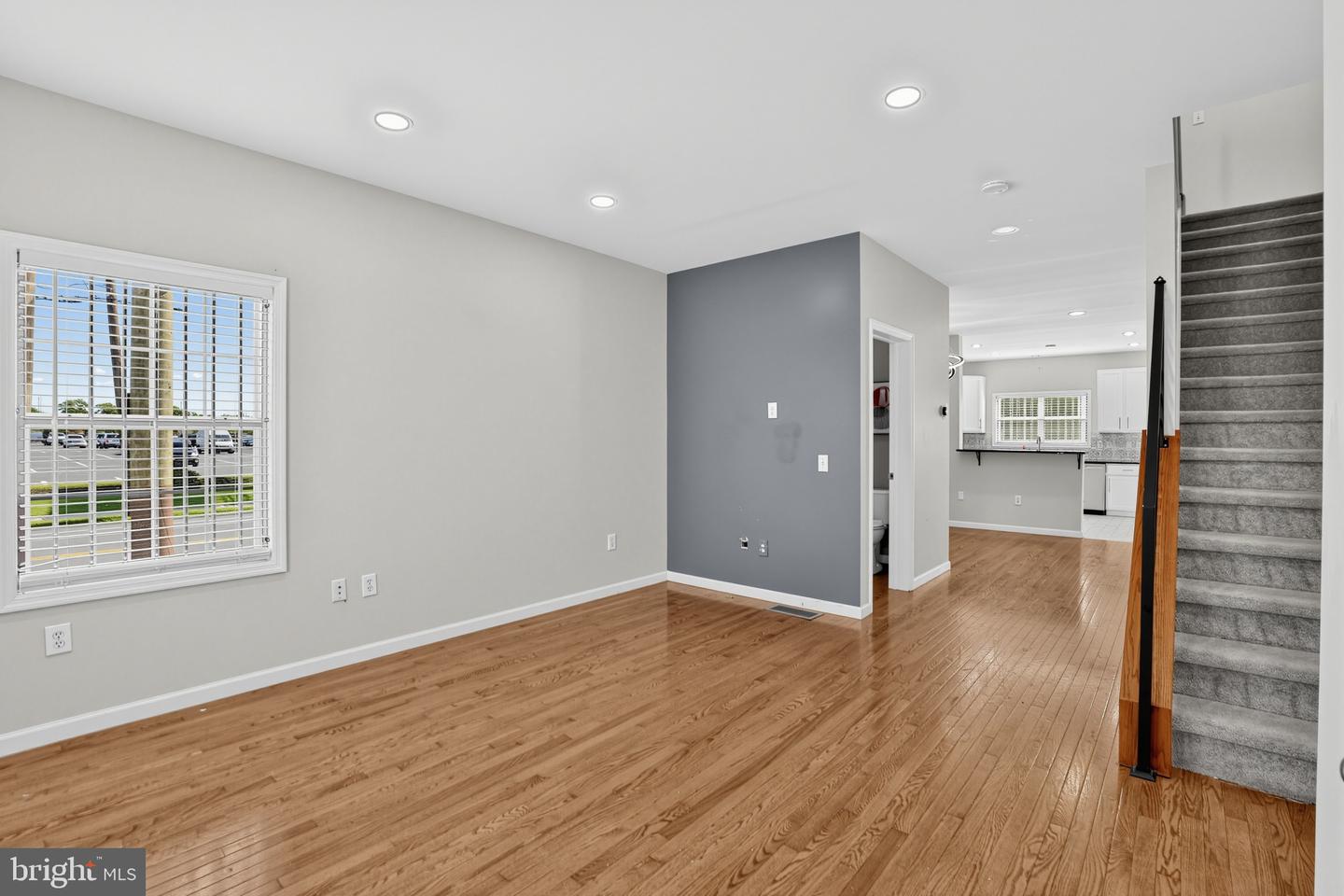 3687 Belgrade St Property Photo 7