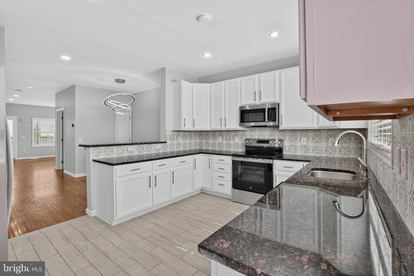 3687 Belgrade St Property Photo 13