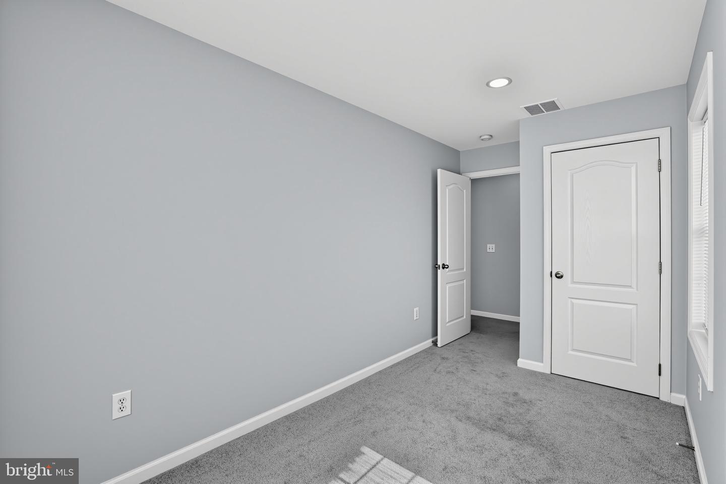 3687 Belgrade St Property Photo 26