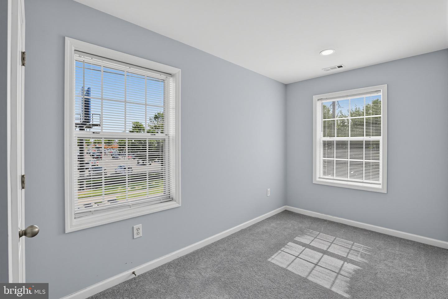3687 Belgrade St Property Photo 27