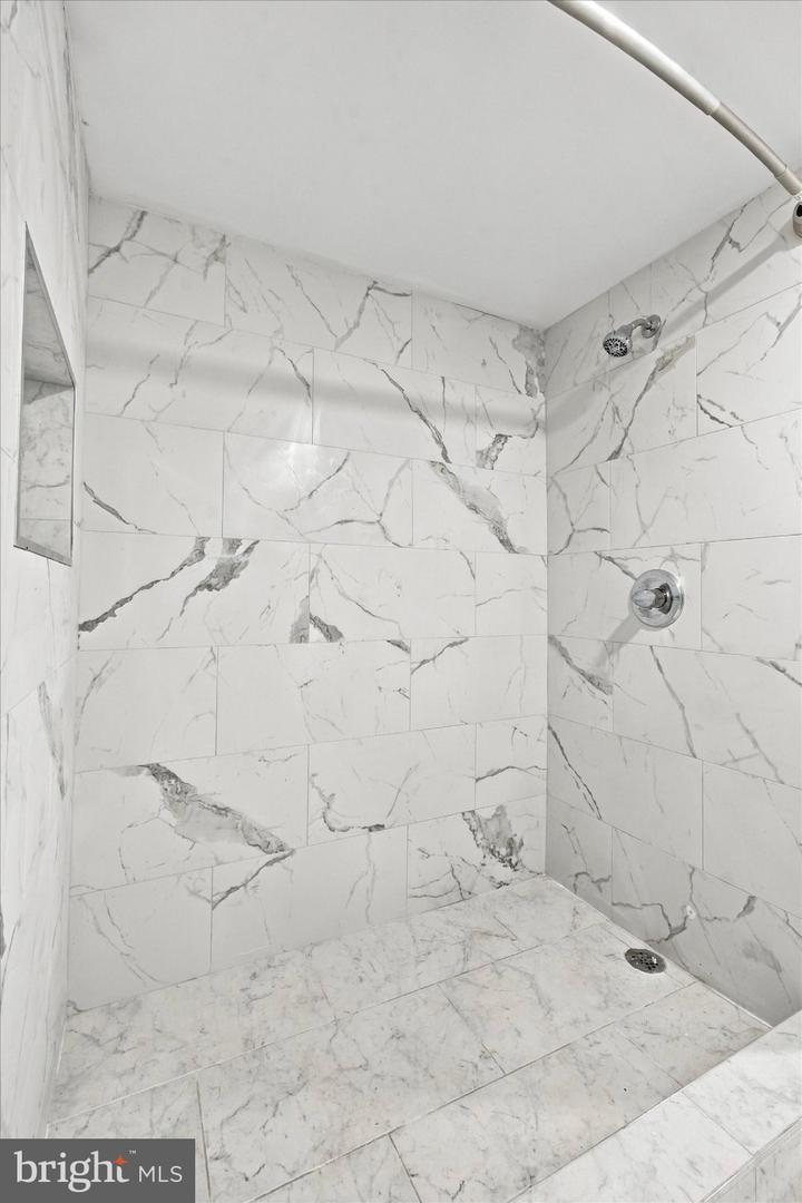 522 Pierce St Property Photo 18