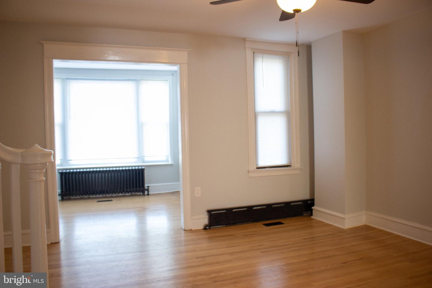 5910 Henry Ave Property Photo 2