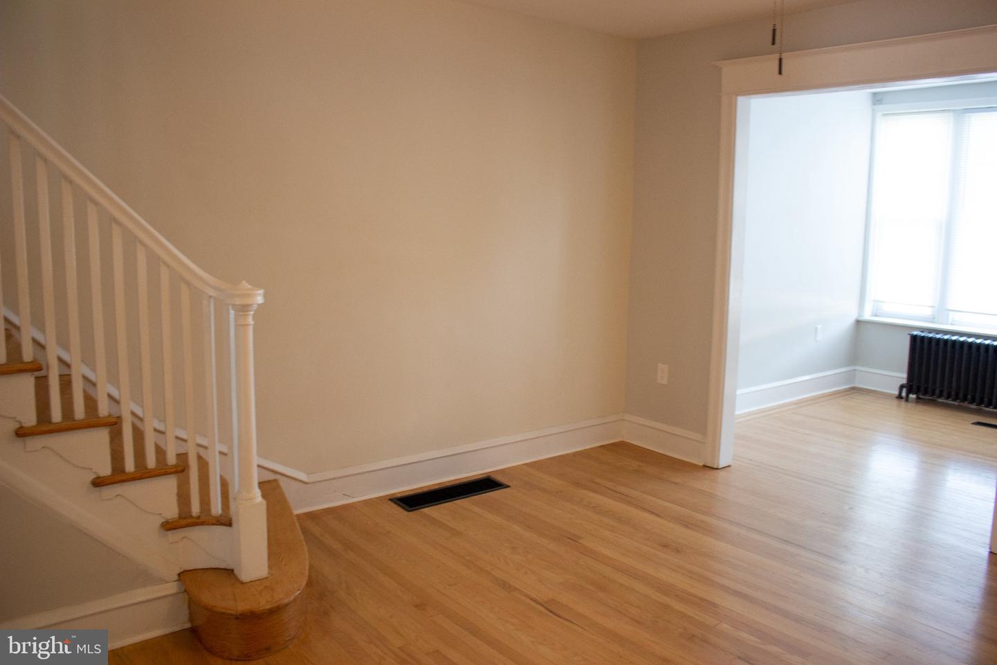 5910 Henry Ave Property Photo 3