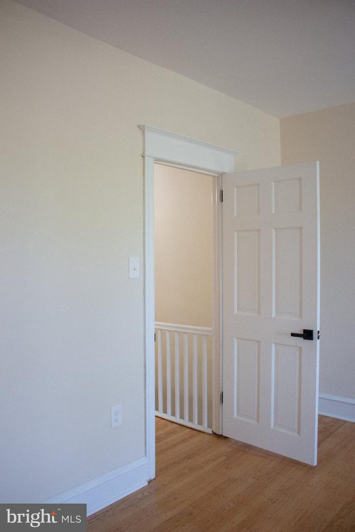 5910 Henry Ave Property Photo 15