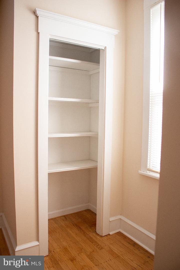 5910 Henry Ave Property Photo 21