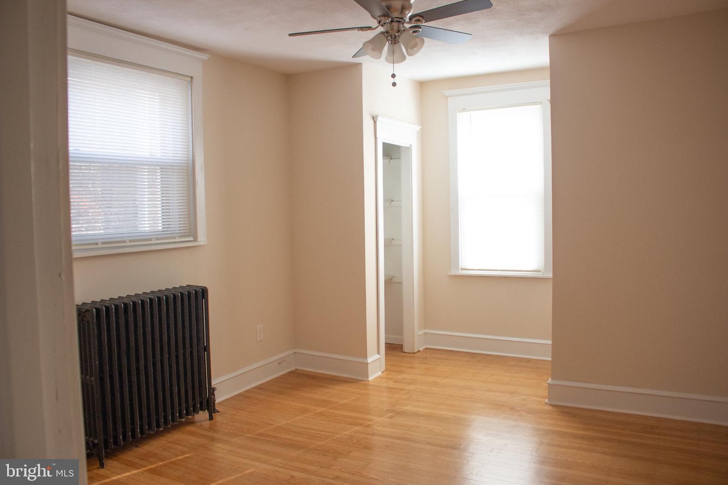 5910 Henry Ave Property Photo 23