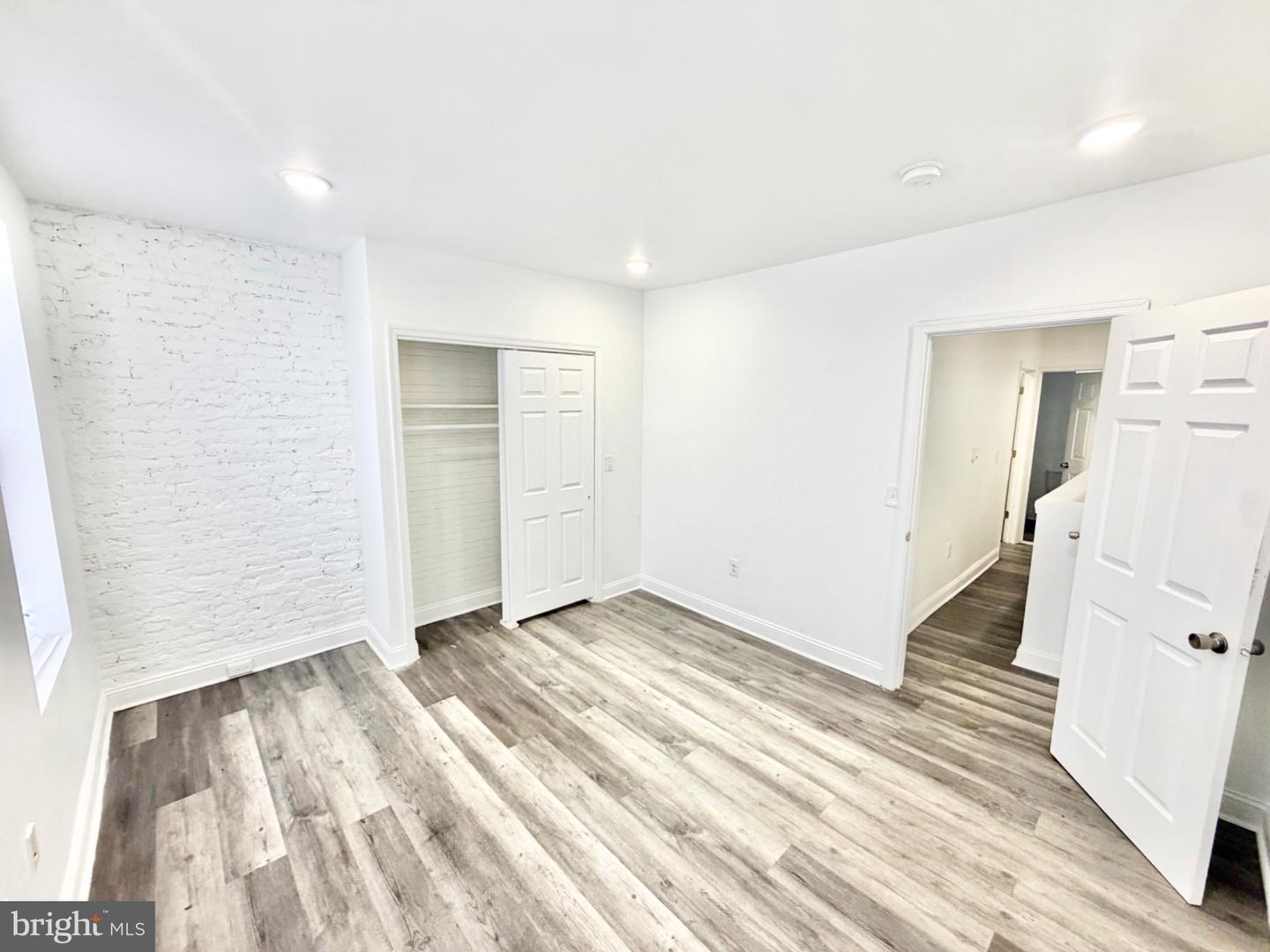 3051 Judson St Property Photo 5