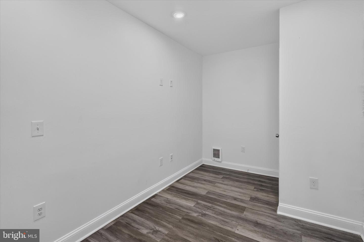 3051 Judson St Property Photo 17