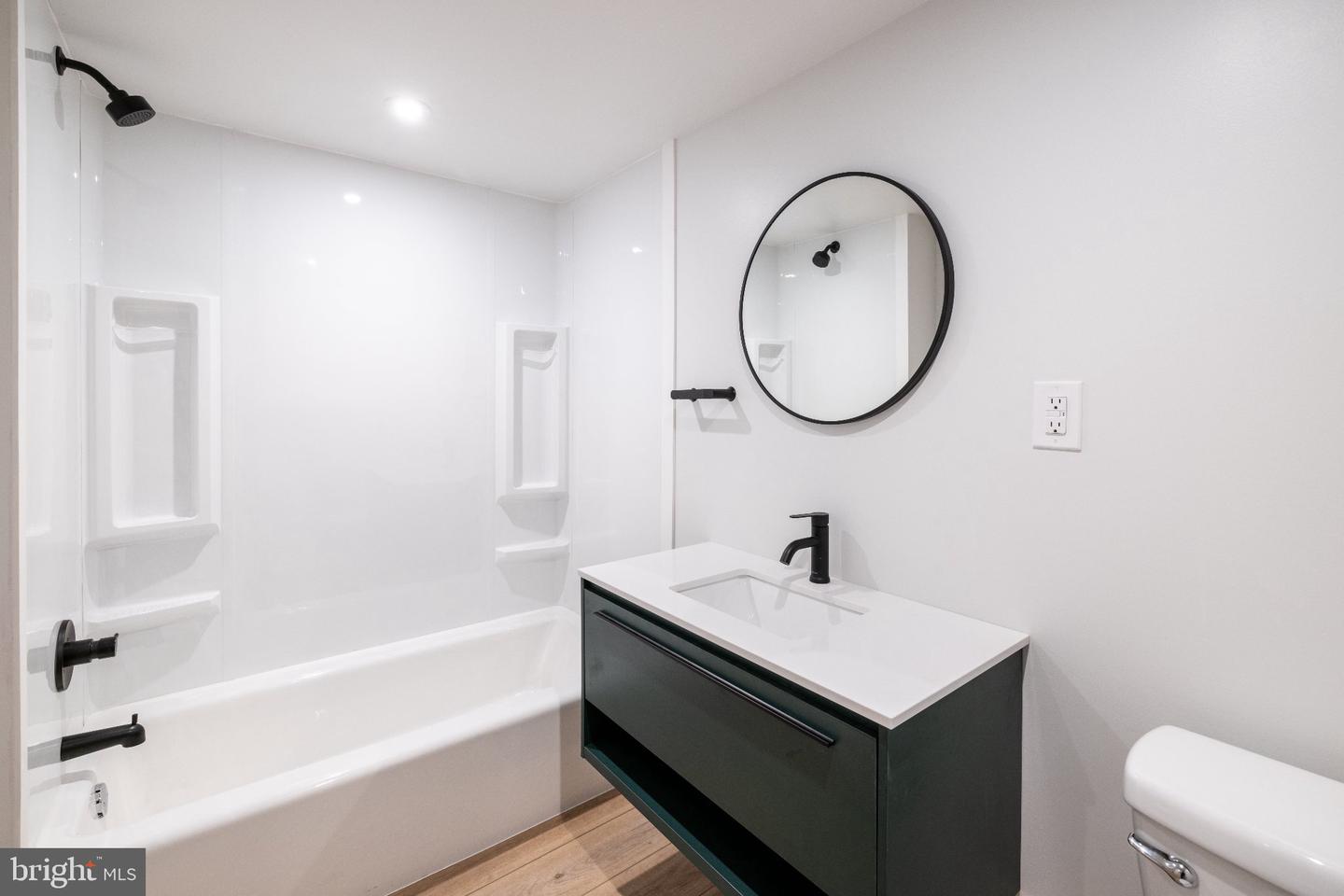 1810 Tasker St Property Photo 12