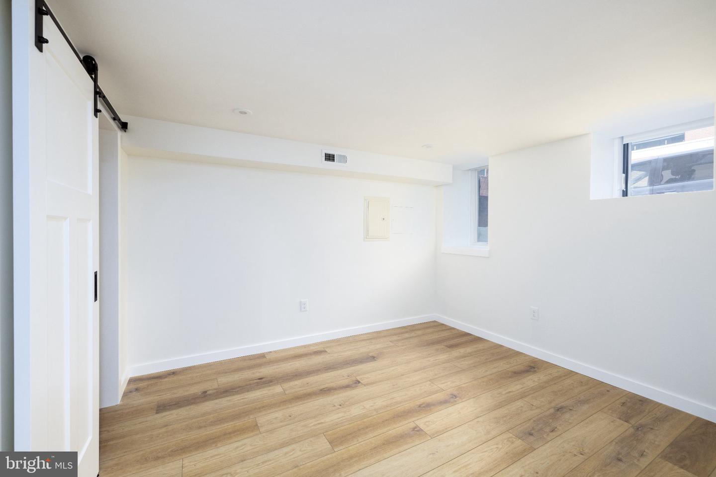 1810 Tasker St Property Photo 13