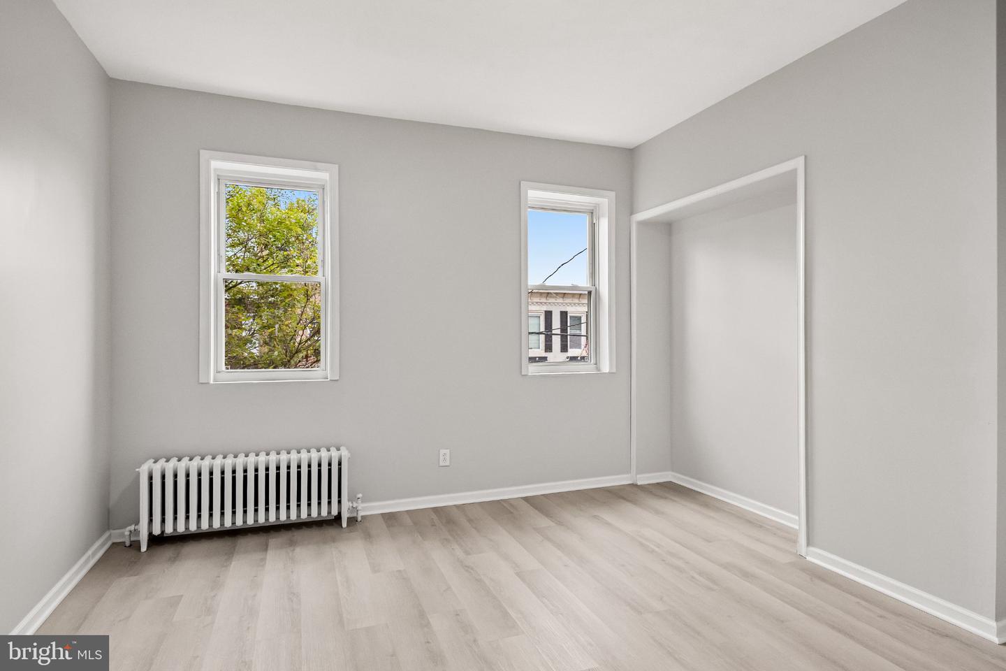 437 Jackson St Property Photo 16