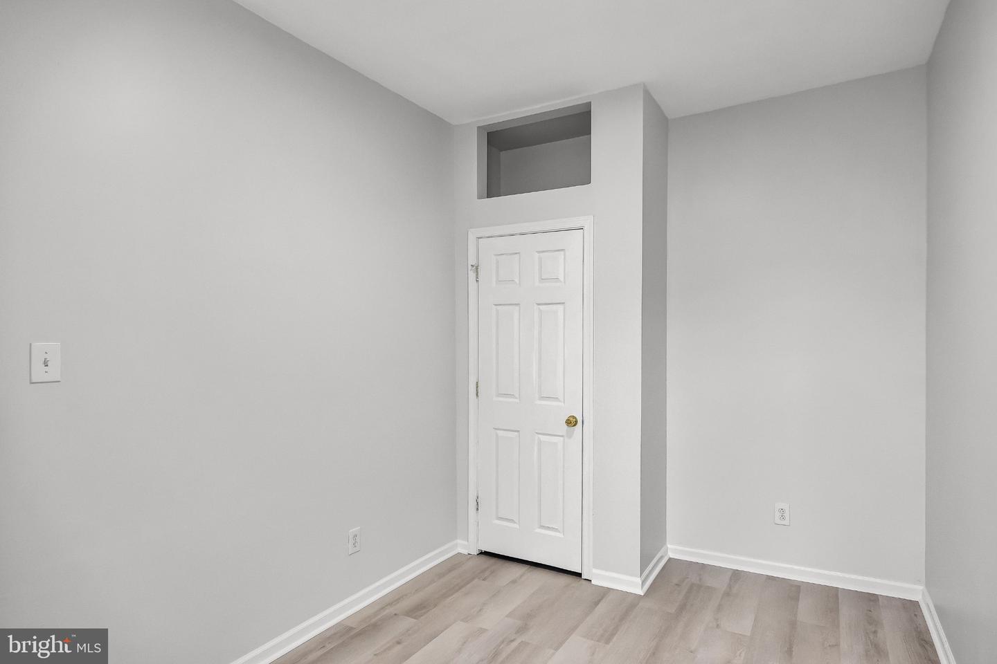 437 Jackson St Property Photo 20