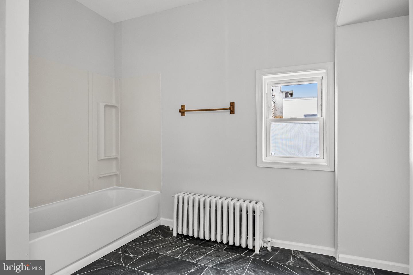 437 Jackson St Property Photo 21