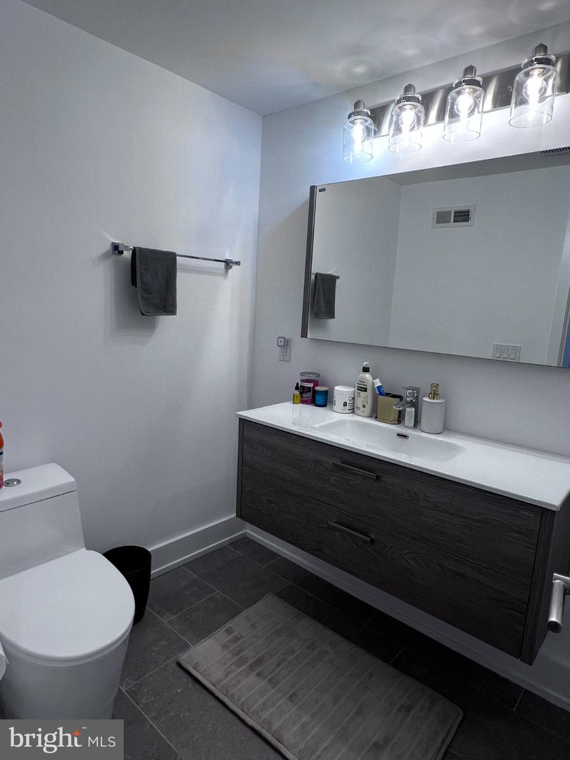 1748 N Hope St Property Photo 25