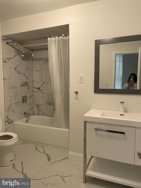2129 Spring Garden St #1 Property Photo 6