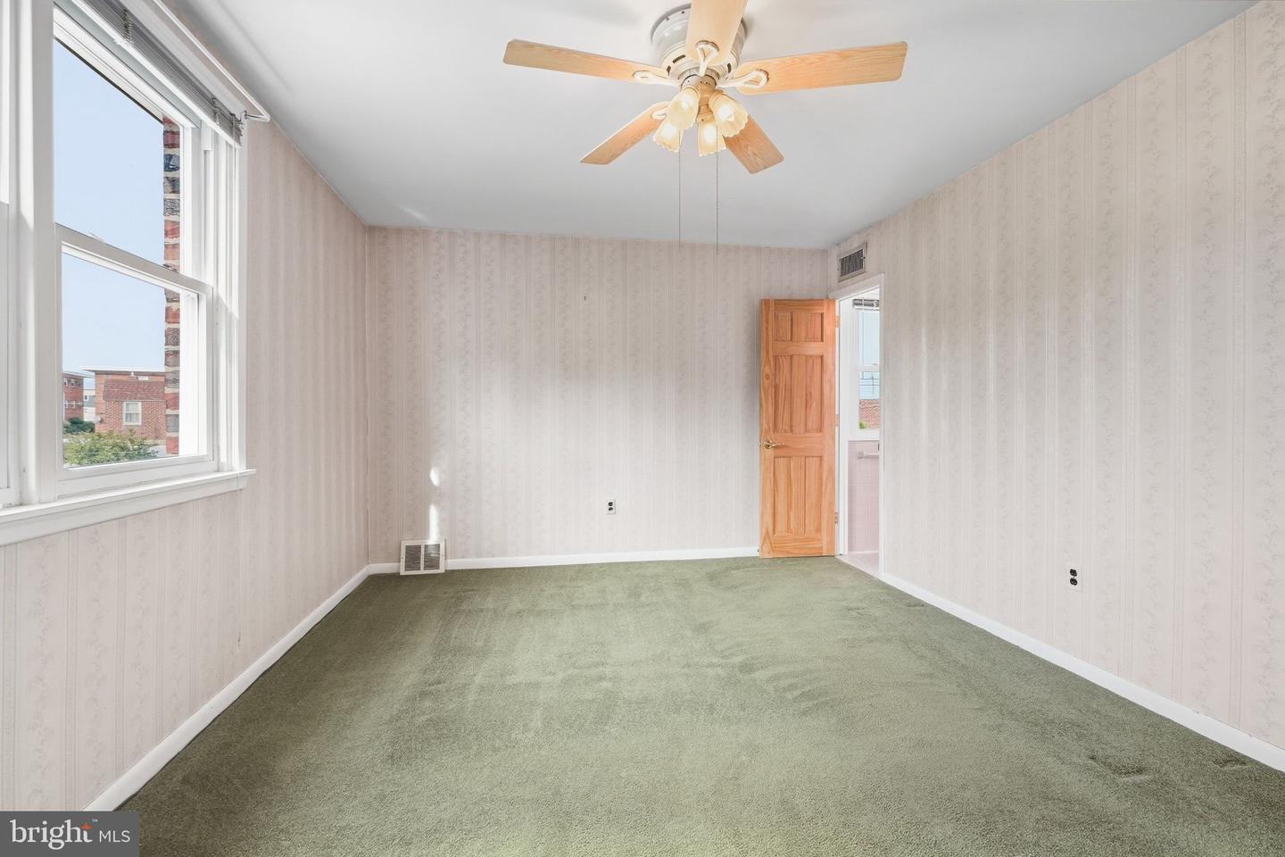 726 Ripley Pl Property Photo 23