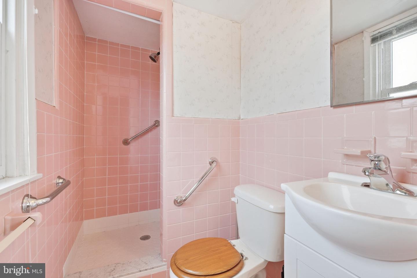 726 Ripley Pl Property Photo 25