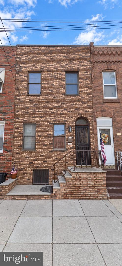 1110 W Moyamensing Ave Property Photo 1