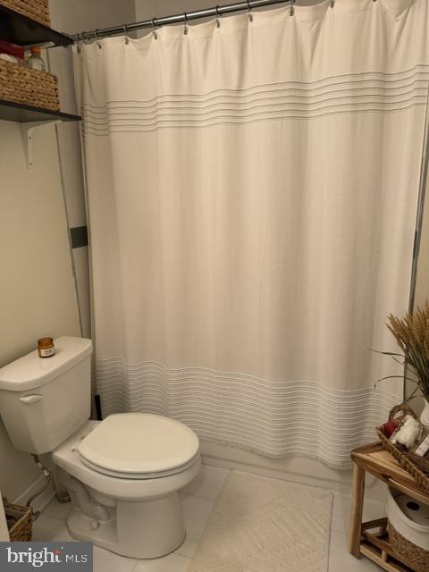 1909 E Hagert St #1 Property Photo 5