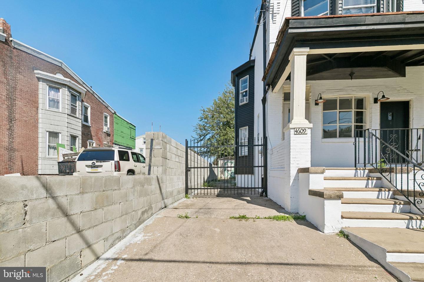 4609 Van Kirk St Property Photo 36