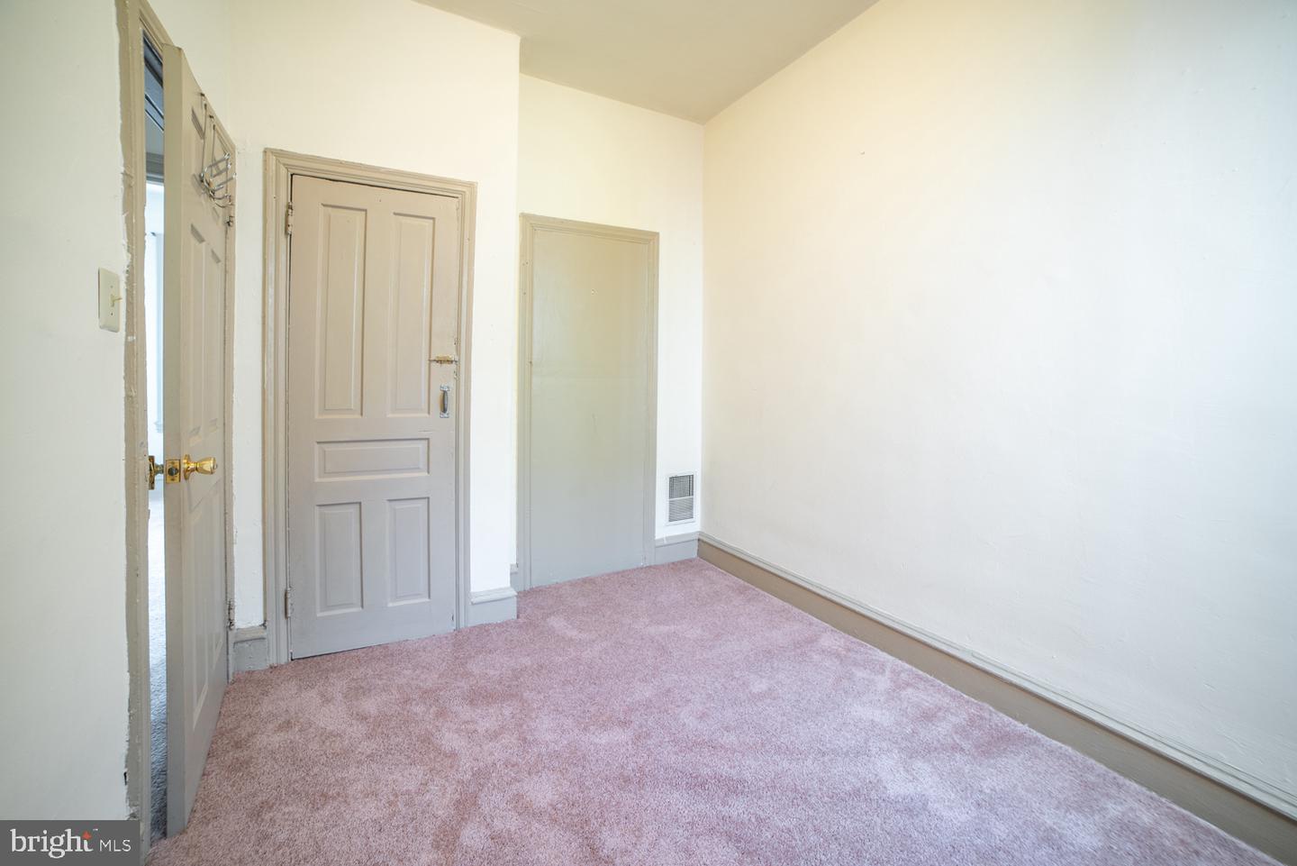 1520 Page St Property Photo 6