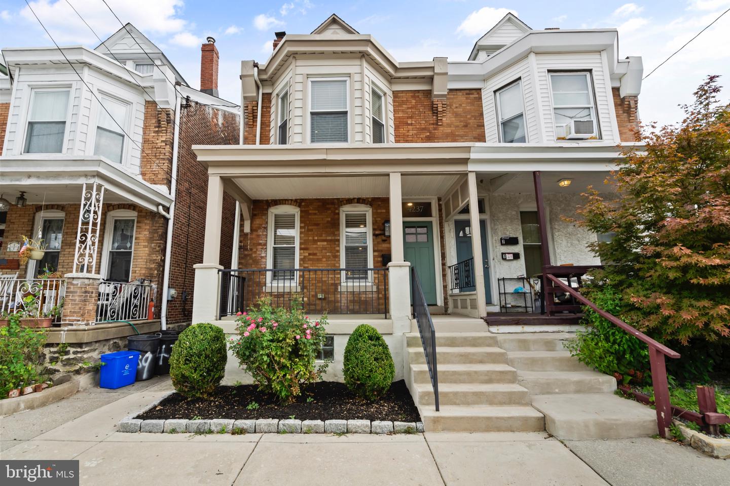 4237 Pechin St Property Photo 4
