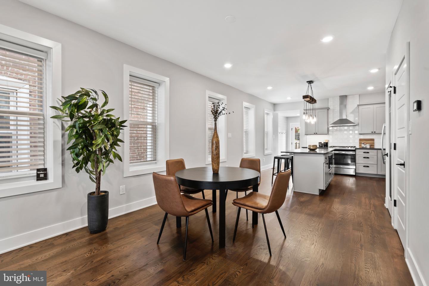 4237 Pechin St Property Photo 11