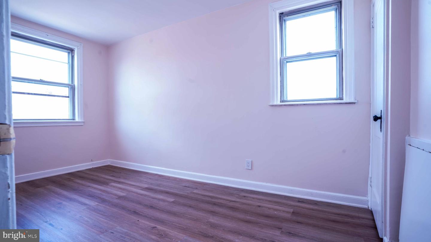 6606 Jackson St Property Photo 11