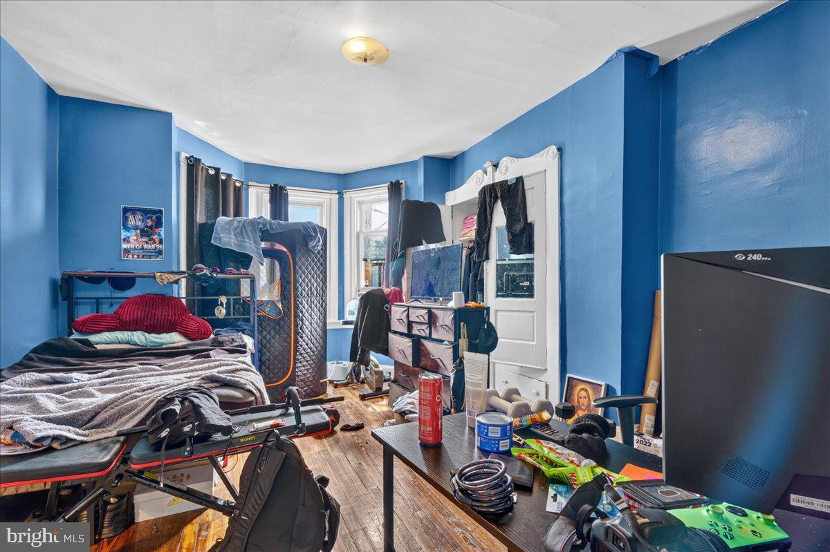 3104 Emerald St Property Photo 15