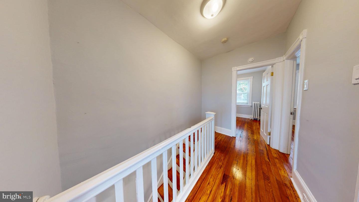 5716 N Lambert St Property Photo 15