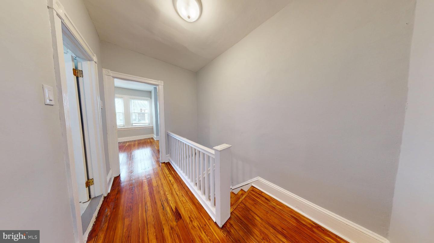 5716 N Lambert St Property Photo 18