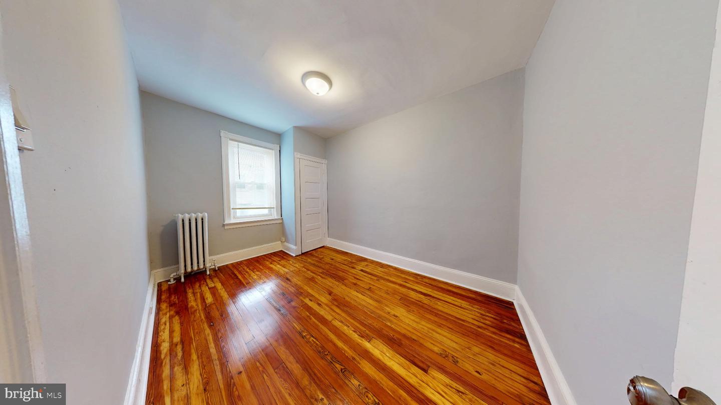 5716 N Lambert St Property Photo 23