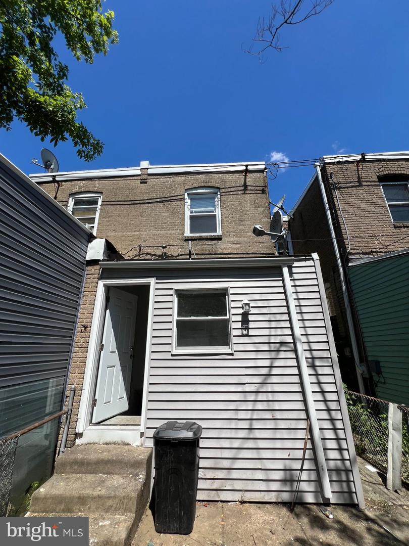 6528 Chester Ave Property Photo 12