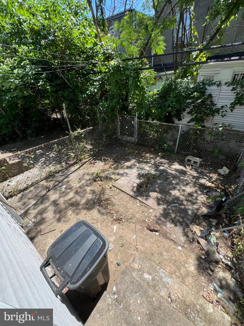 6528 Chester Ave Property Photo 13