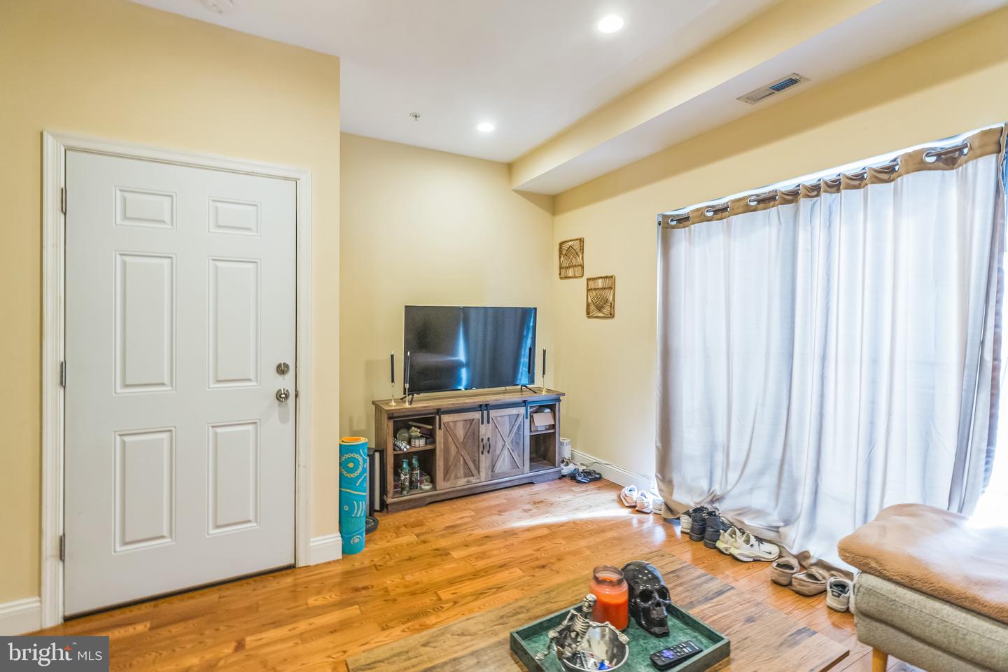 1614 Cambridge St #unit 2 Property Photo 12