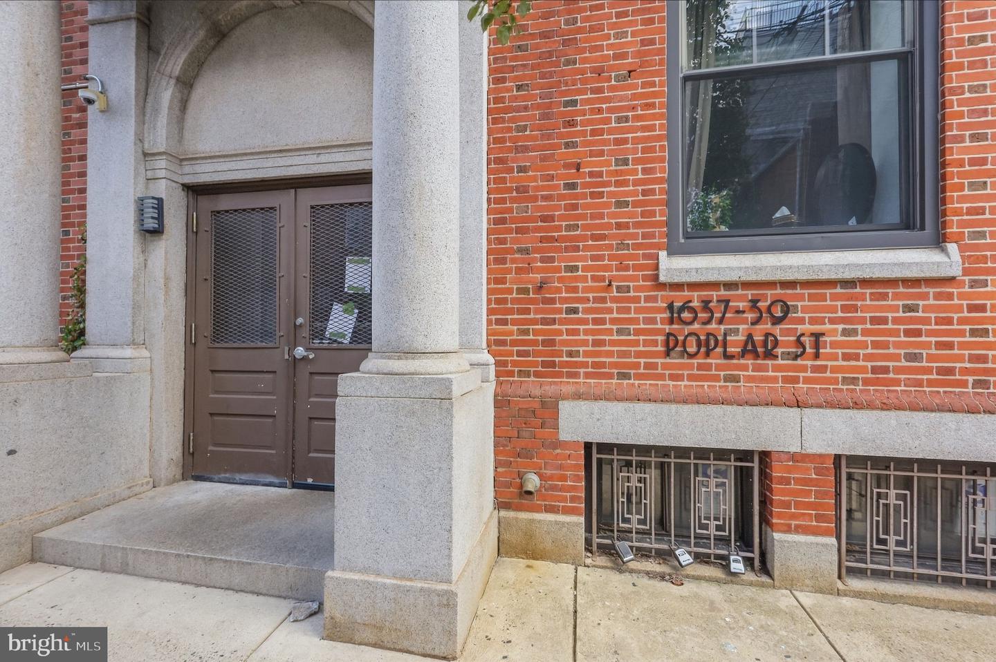 1637-39 Poplar St #5f Property Photo 4