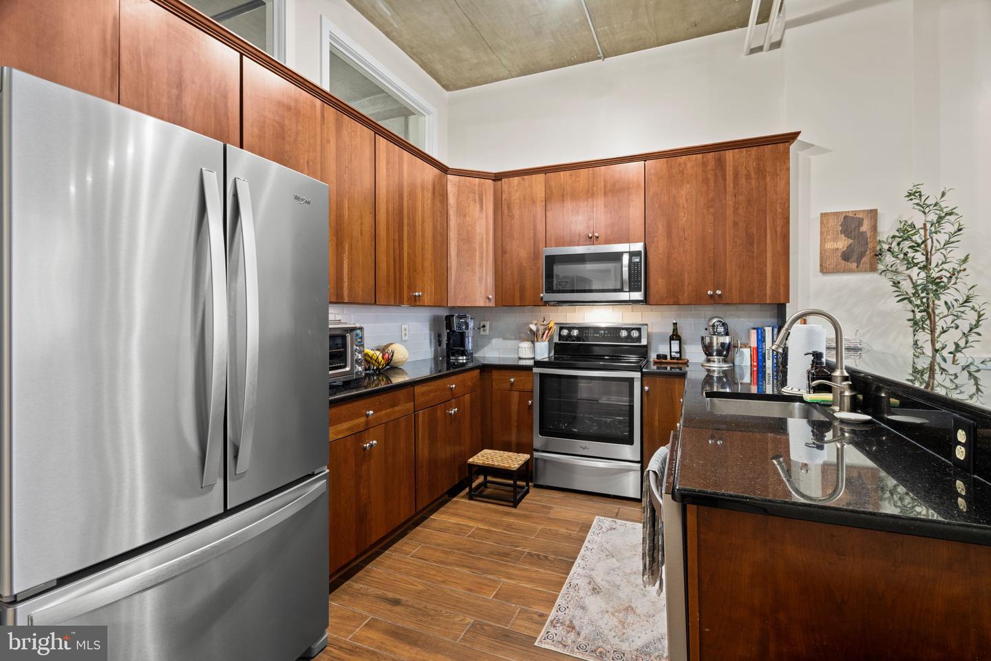 112 N 2nd St #5b2 Property Photo 8