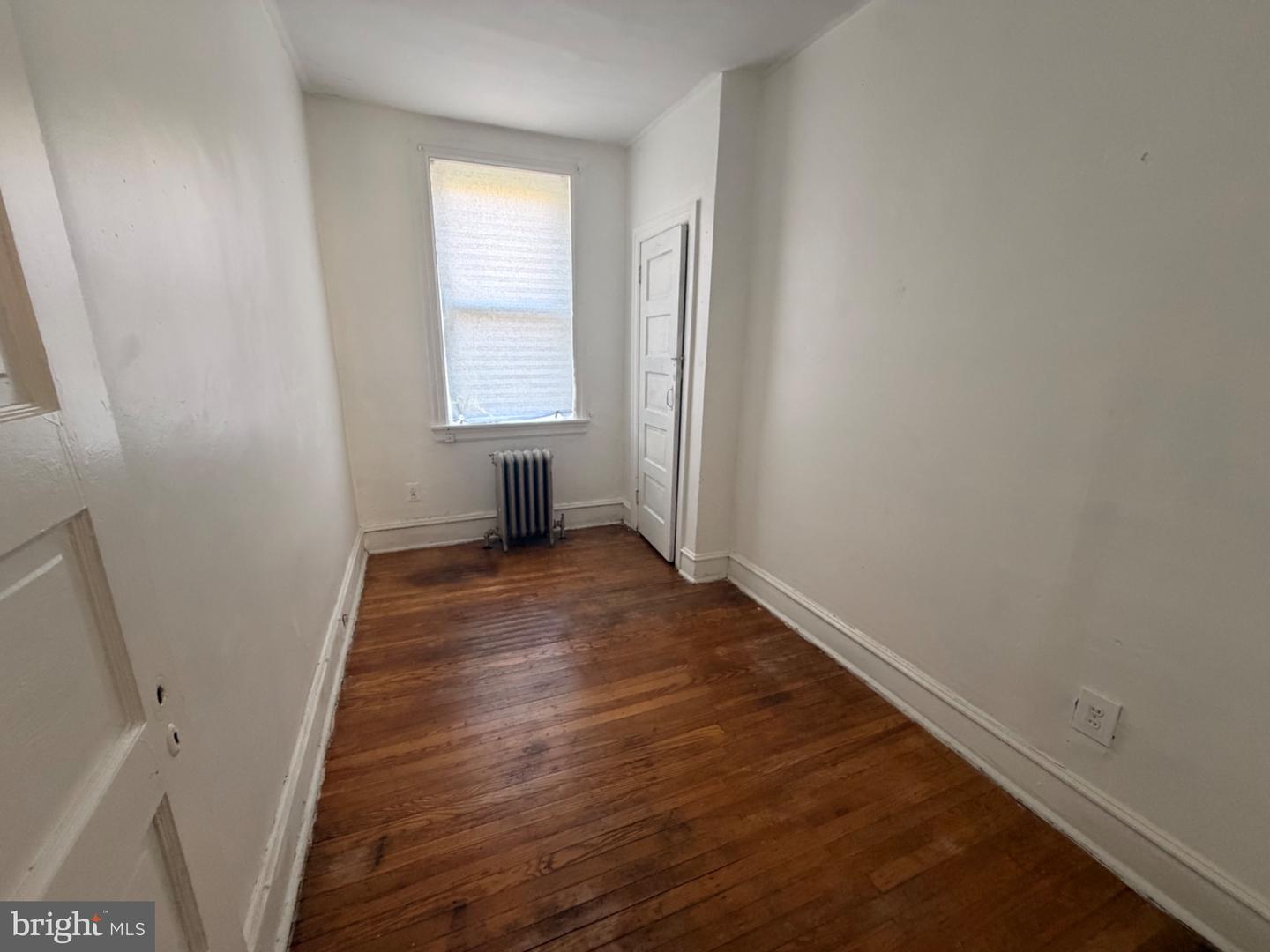 5721 Stewart St Property Photo 6