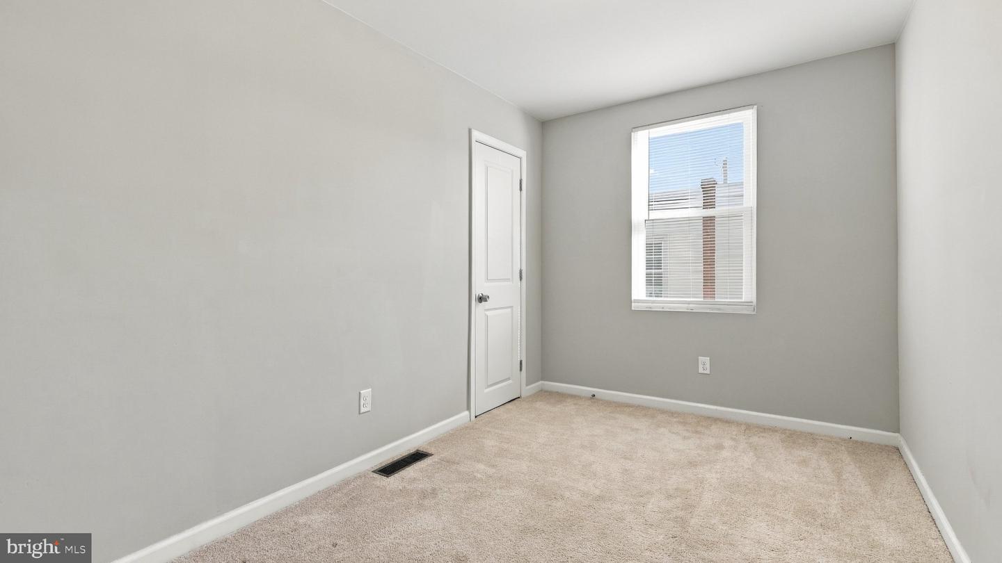 2012 Rittenhouse St Property Photo 10