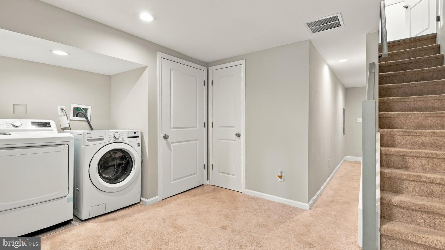2012 Rittenhouse St Property Photo 12