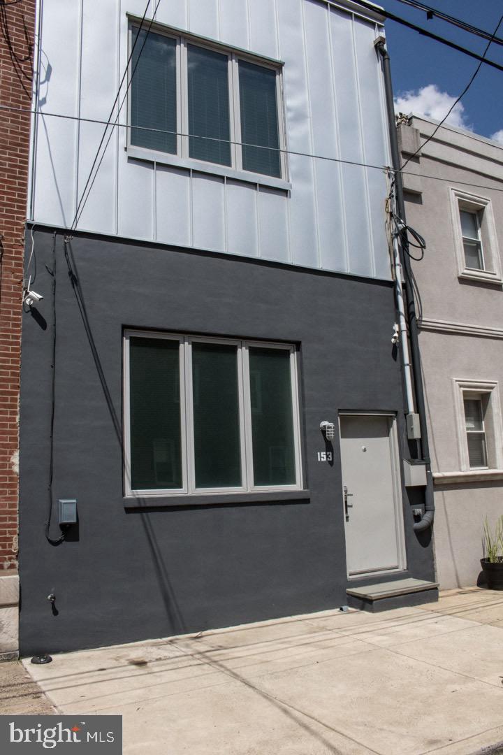 153 Richmond St #1 Property Photo 1