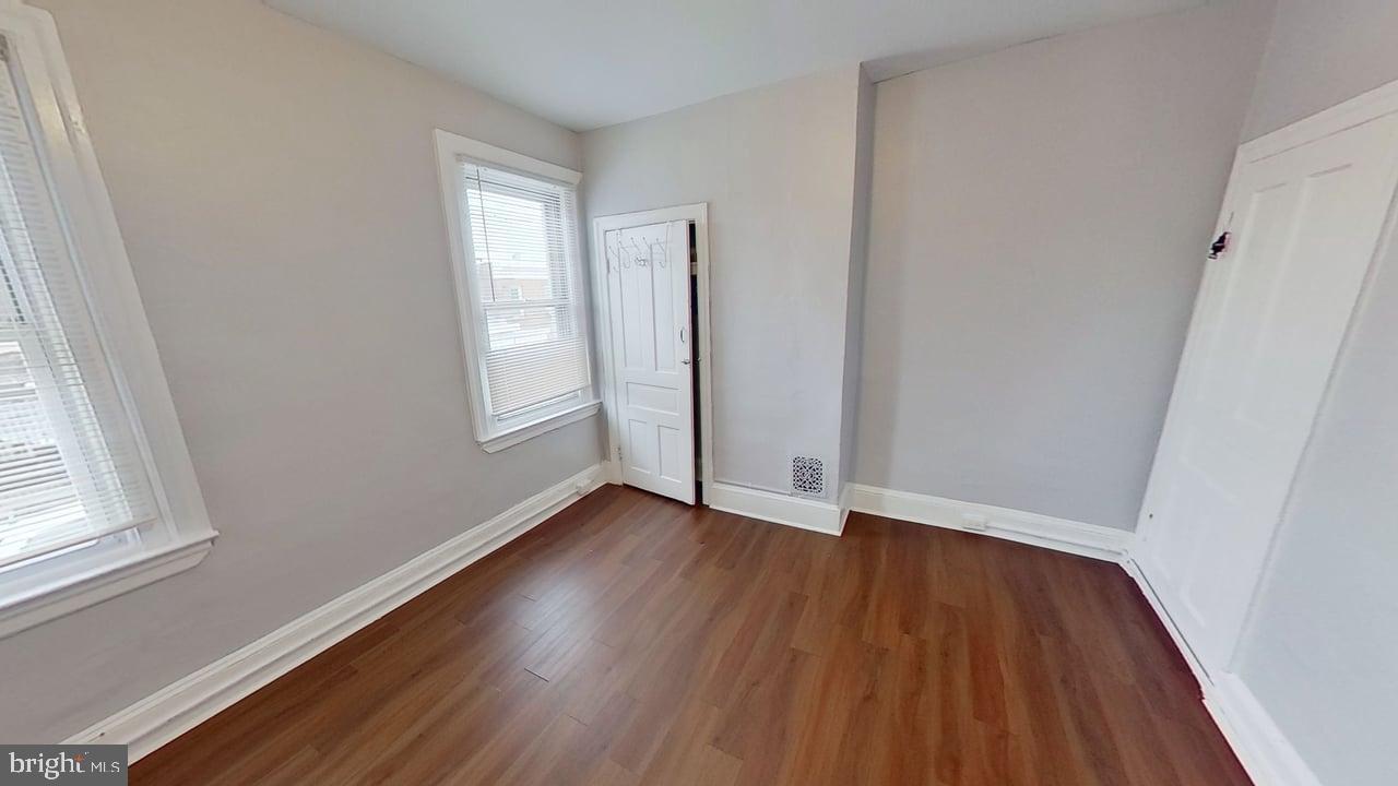 3531 Emerald St Property Photo 6