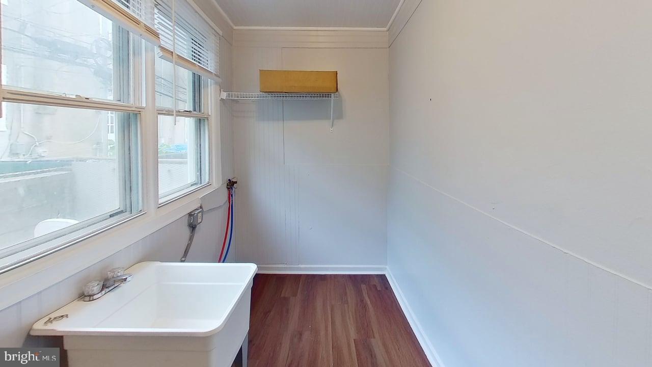 3531 Emerald St Property Photo 13