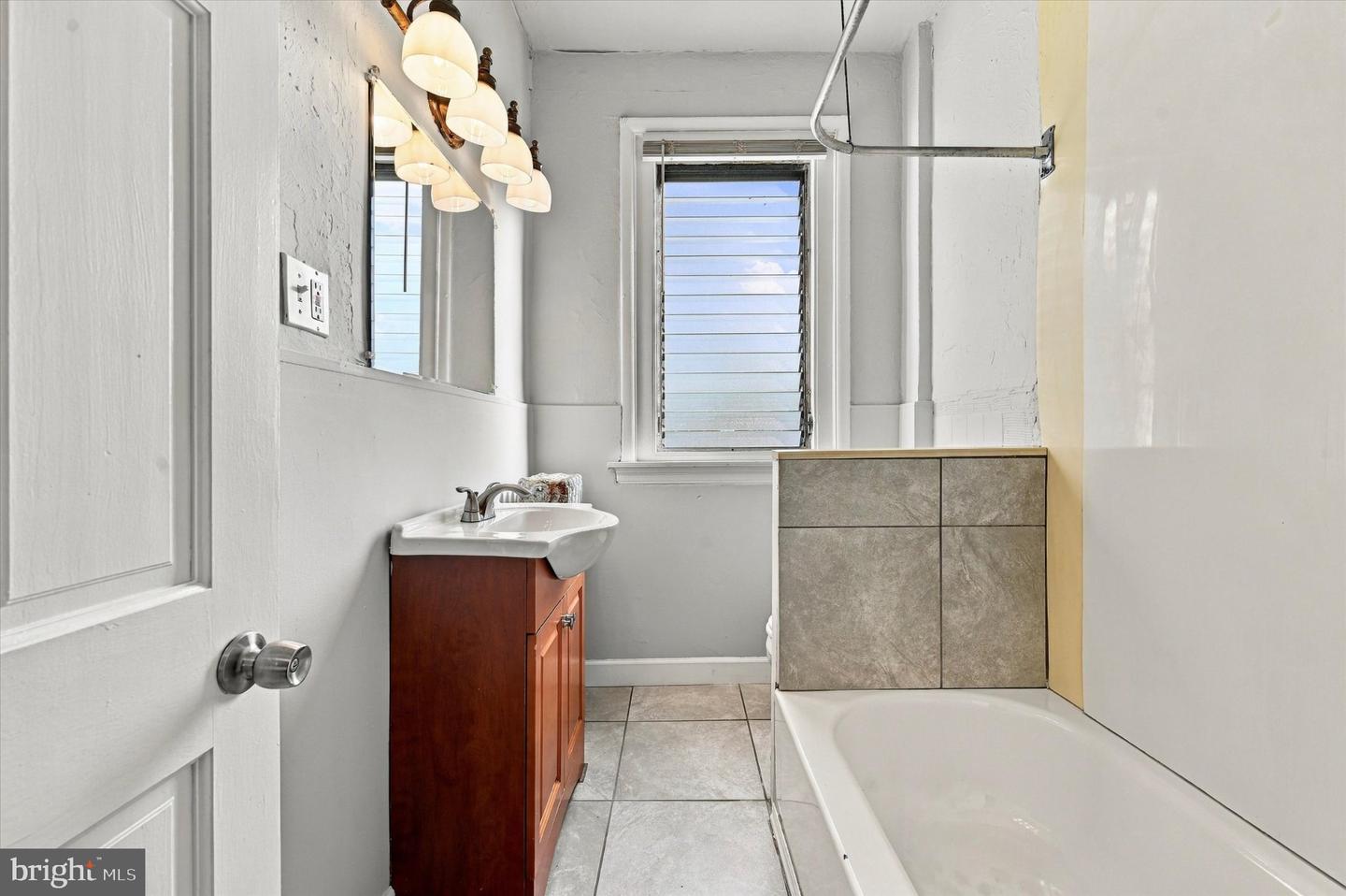 6217 W Stiles St Property Photo 15