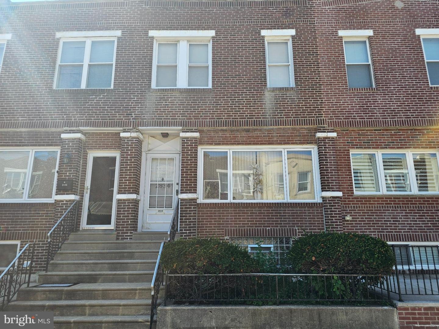 2834 S Iseminger St Property Photo 5