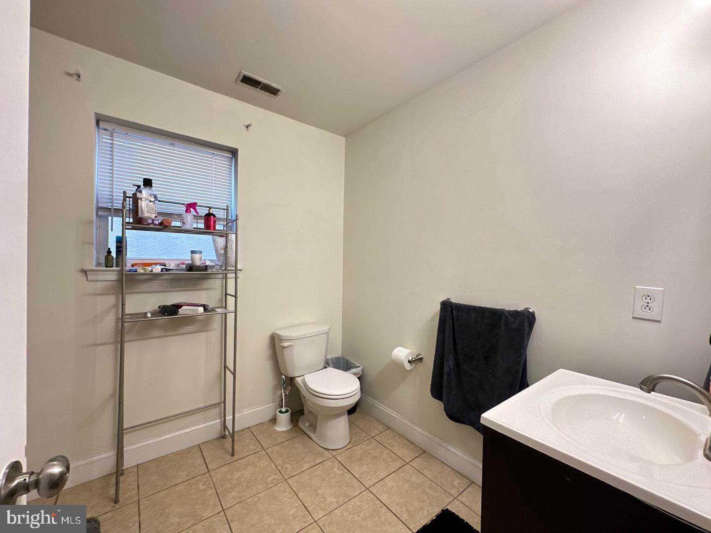 1815 N 18th St #2 Property Photo 8
