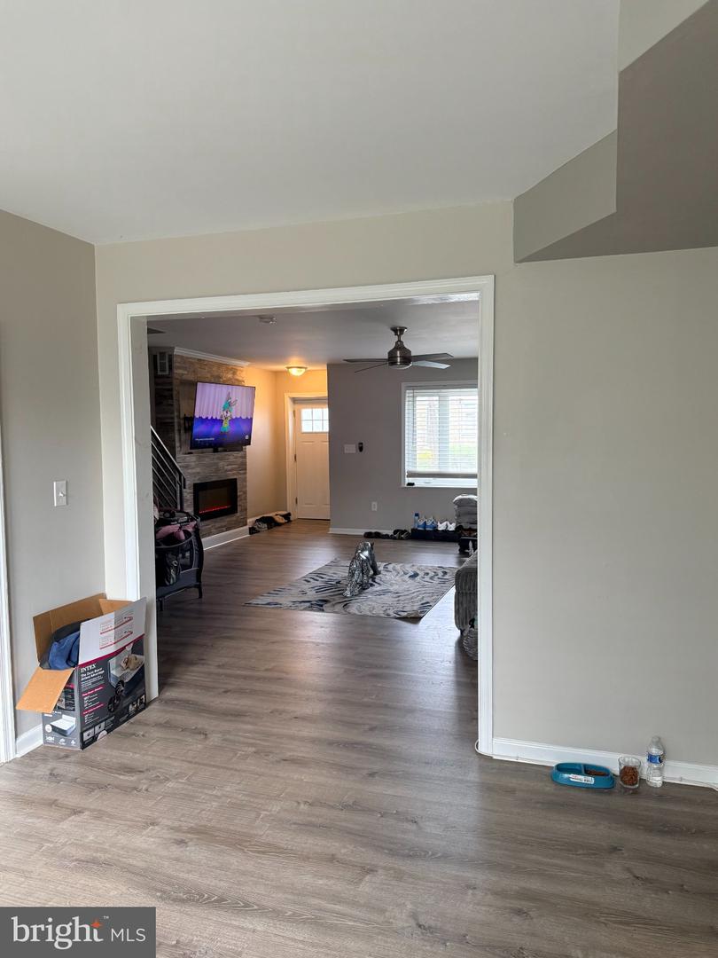 1728 Dallas St Property Photo 14